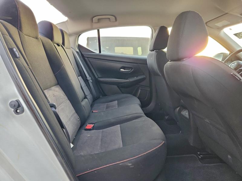 Фото 10 - NISSAN SENTRA