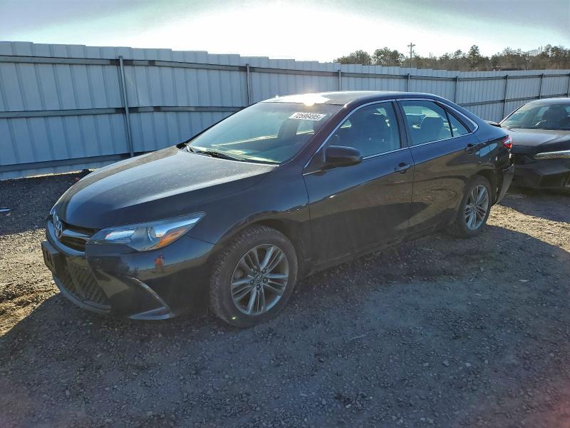 Фото 1 - TOYOTA CAMRY