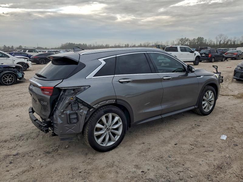 Фото 3 - INFINITI QX50