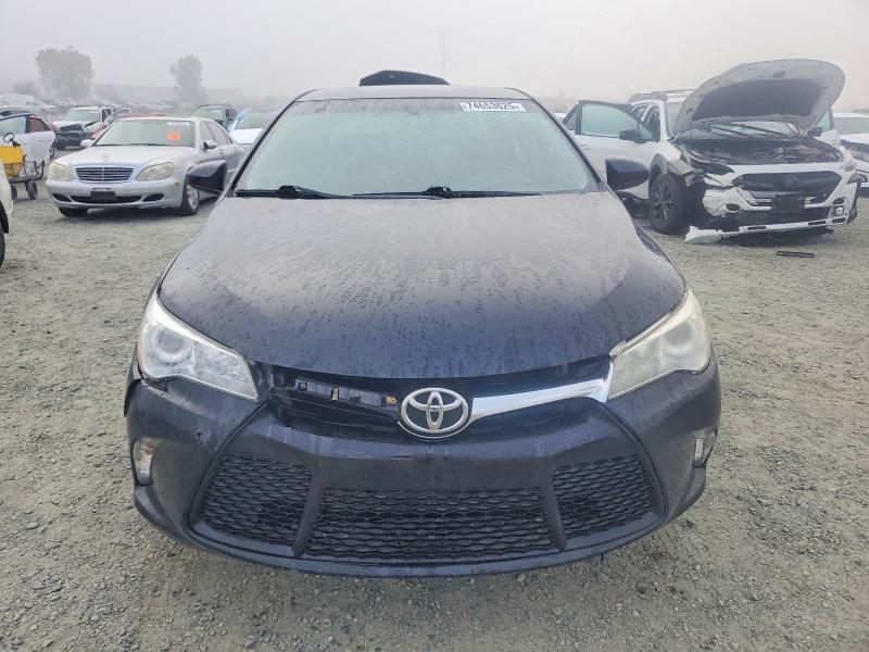 Фото 5 - TOYOTA CAMRY