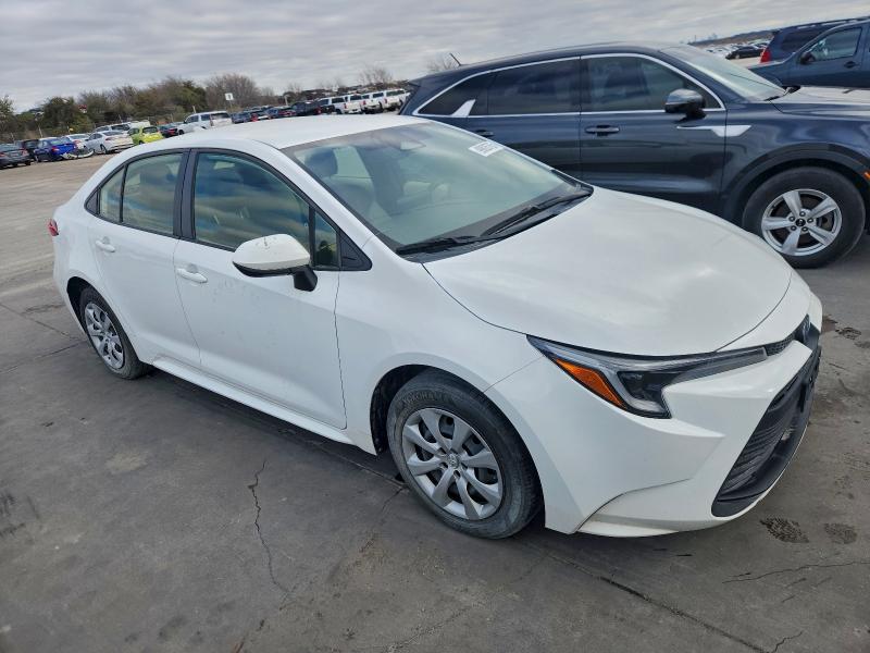 Фото 4 - TOYOTA COROLLA