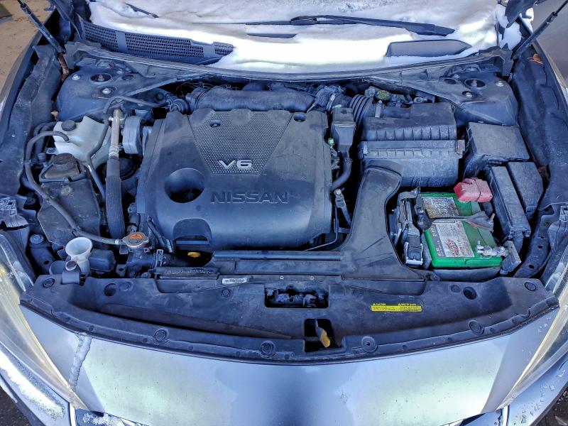 Фото 11 - NISSAN MAXIMA