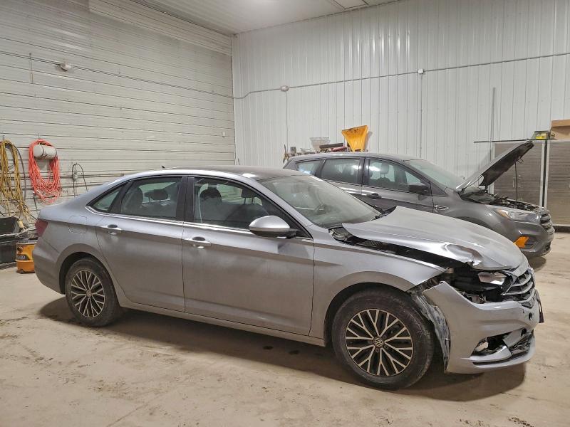 Фото 4 - VOLKSWAGEN JETTA