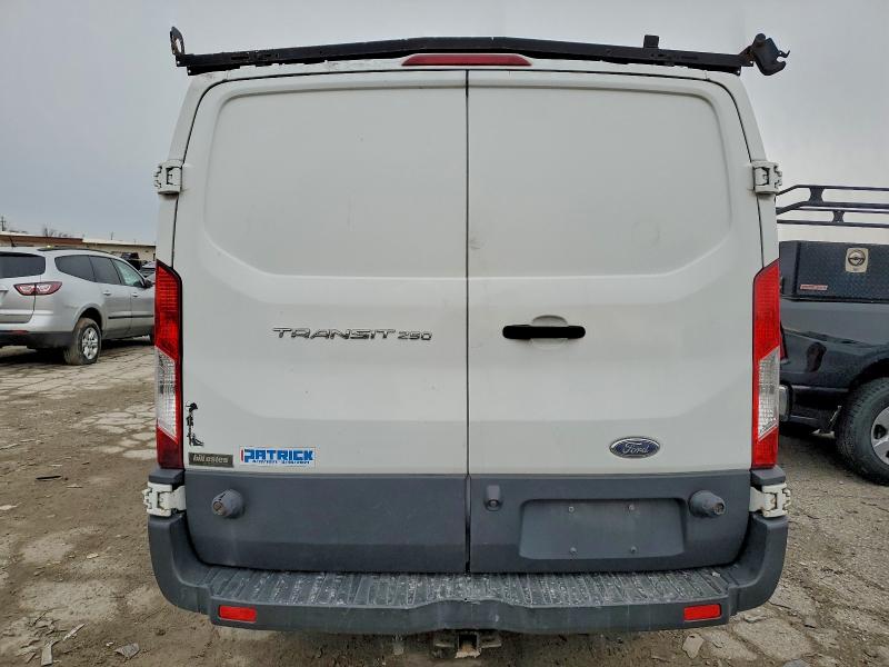 Фото 6 - FORD TRANSIT