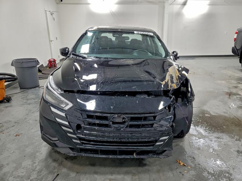 Фото 5 - NISSAN VERSA