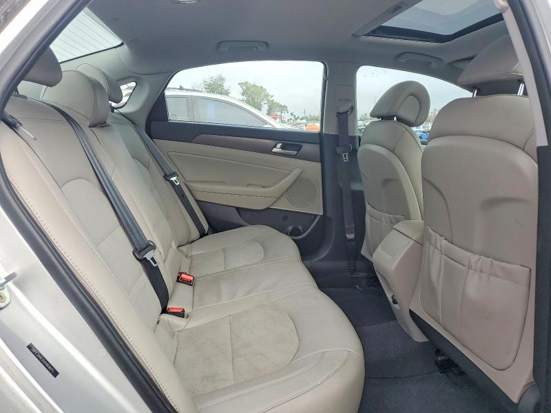 Фото 10 - HYUNDAI SONATA