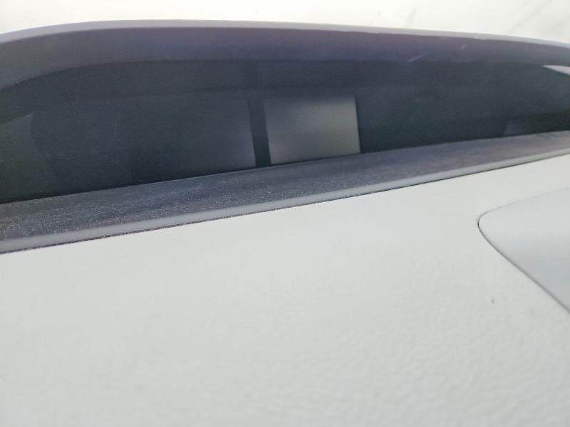 Фото 9 - TOYOTA PRIUS