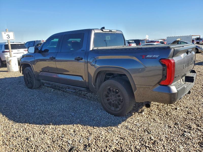 Фото 2 - TOYOTA TUNDRA