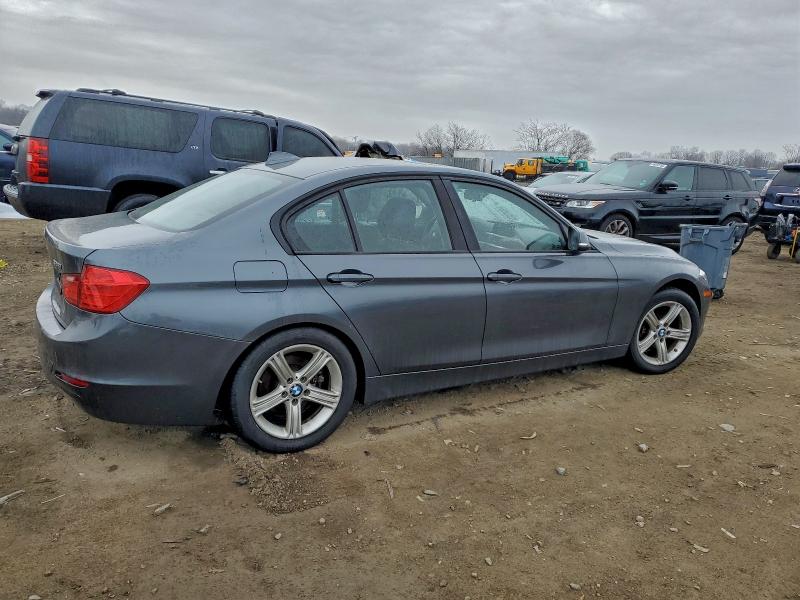 Фото 3 - BMW 3 SERIES