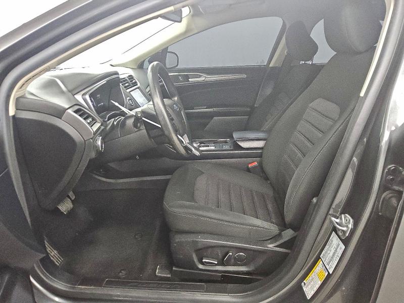 Фото 7 - FORD FUSION