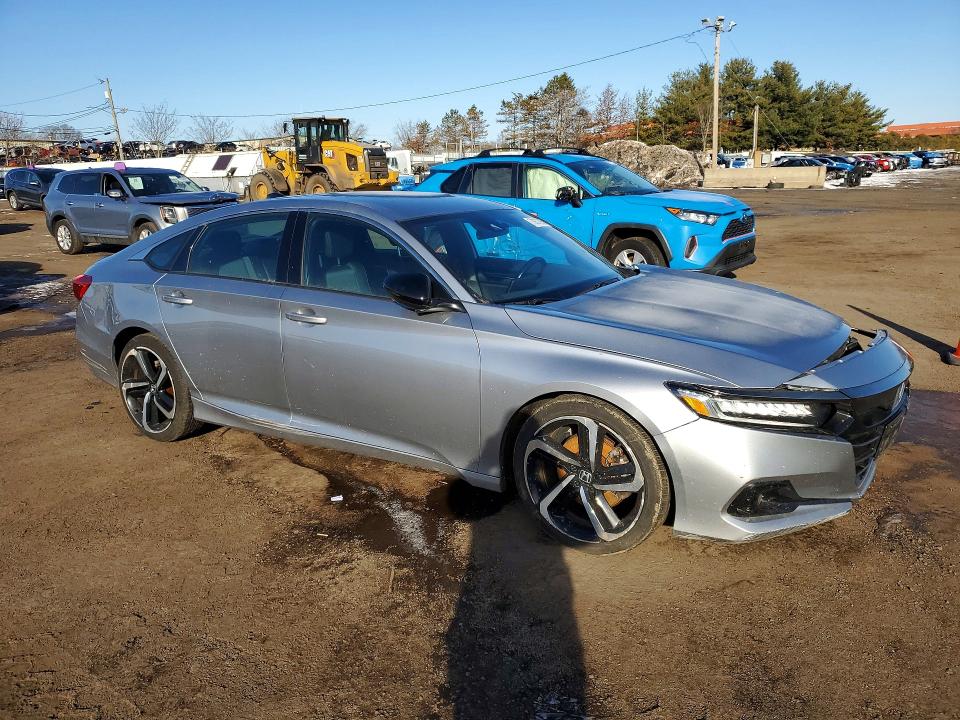 Фото 4 - HONDA ACCORD