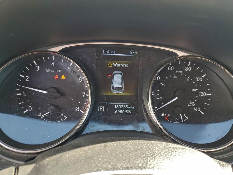 Фото 9 - NISSAN ROGUE