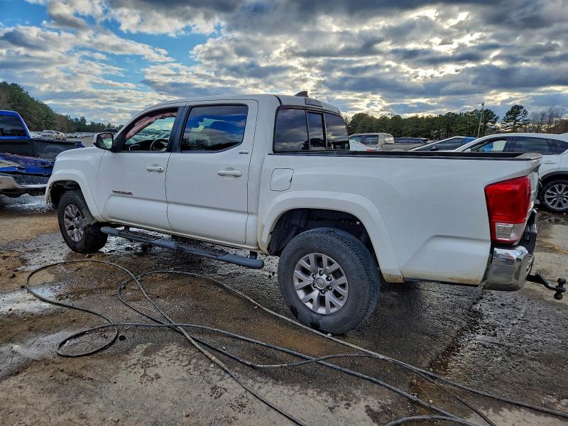 Фото 2 - TOYOTA TACOMA