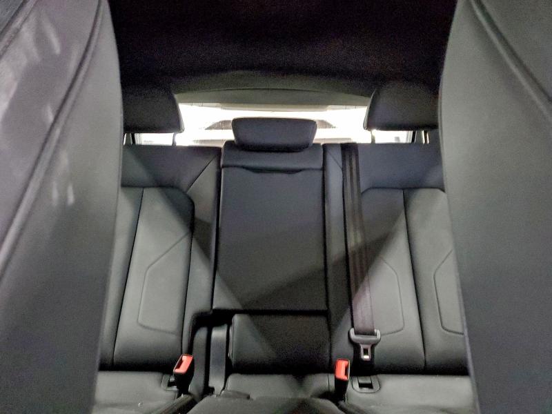 Фото 10 - AUDI Q3