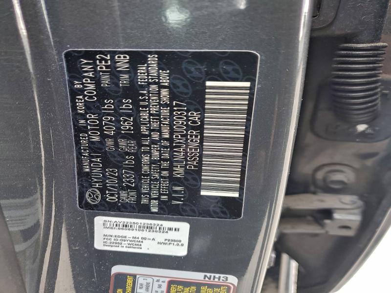 Фото 12 - HYUNDAI ELANTRA