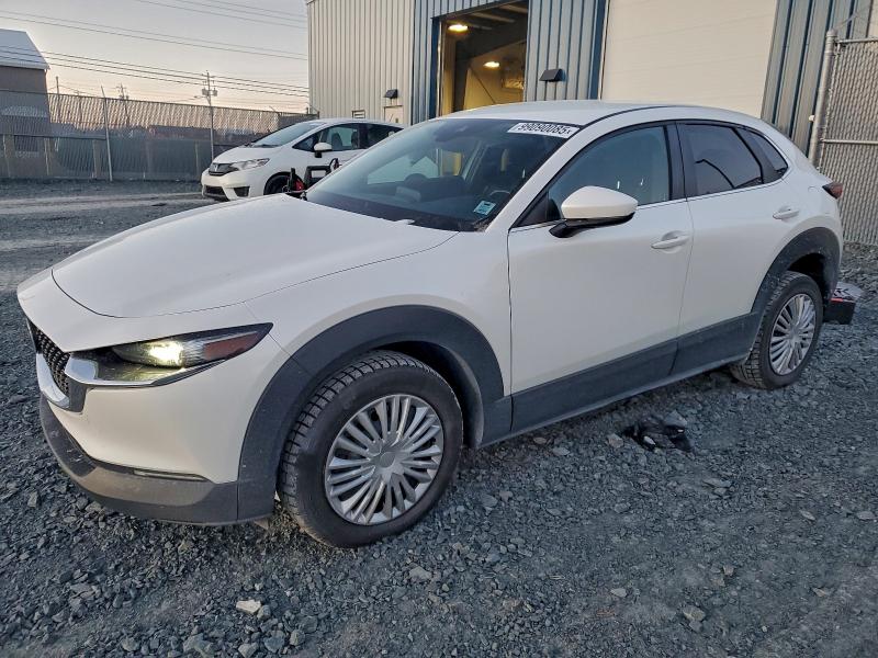 Фото 1 - MAZDA CX30