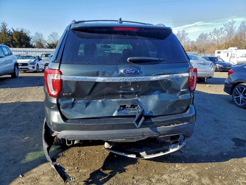 Фото 6 - FORD EXPLORER