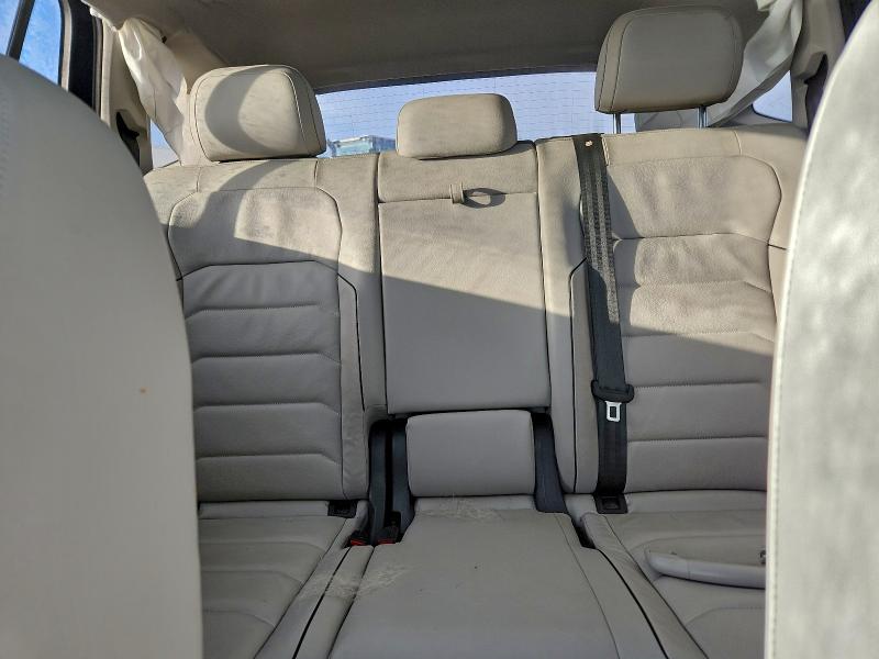 Фото 10 - VOLKSWAGEN TIGUAN