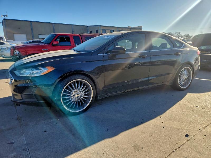 Фото 1 - FORD FUSION