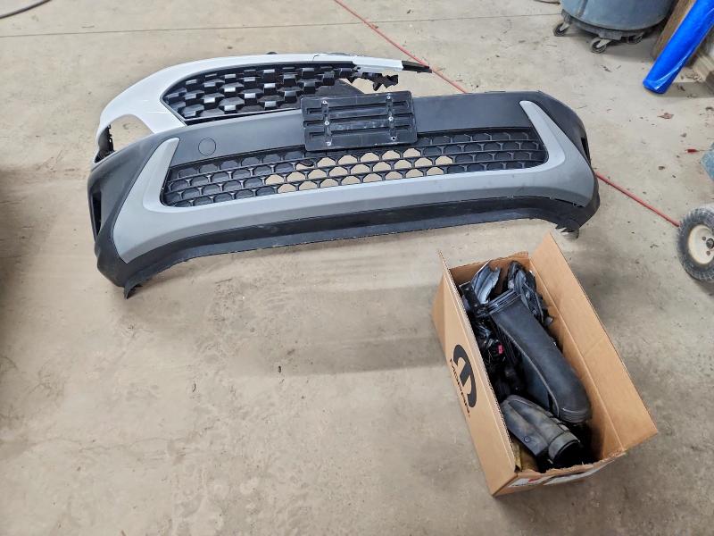 Фото 13 - HYUNDAI KONA