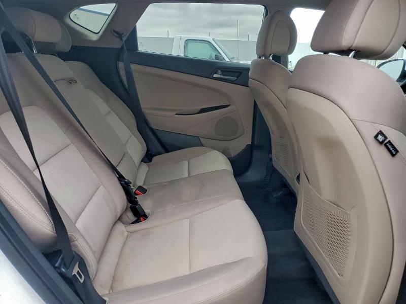 Фото 11 - HYUNDAI TUCSON