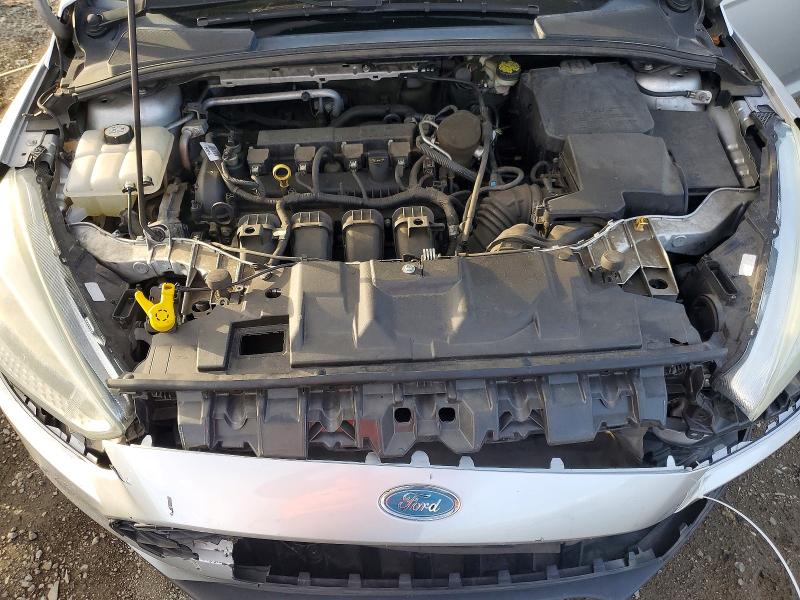 Фото 11 - FORD FOCUS