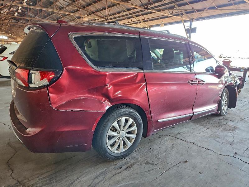 Фото 3 - CHRYSLER PACIFICA