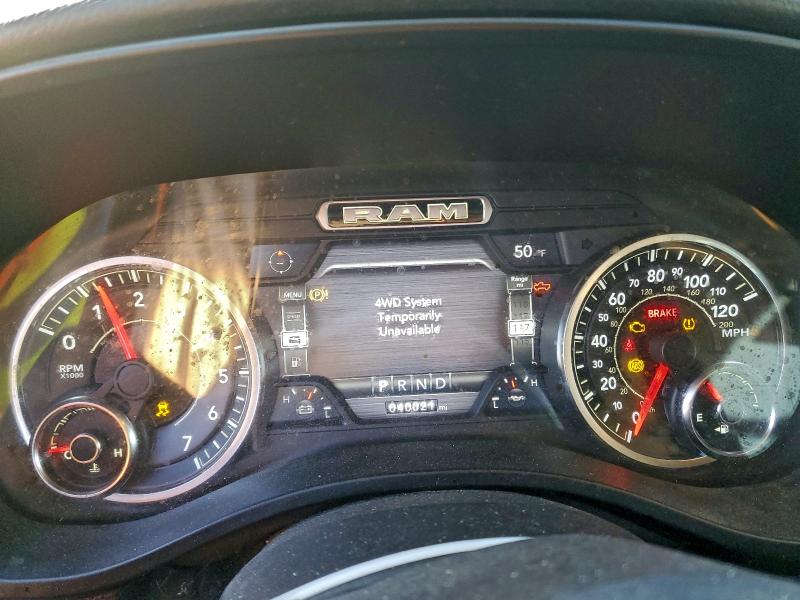 Фото 9 - RAM 1500