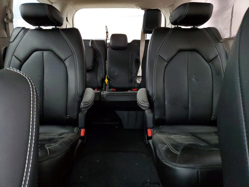 Фото 10 - CHRYSLER PACIFICA