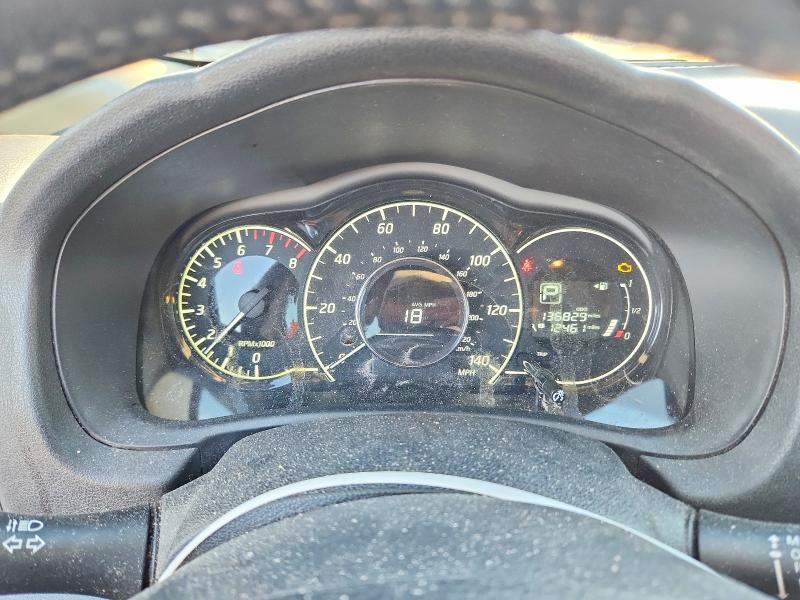 Фото 9 - NISSAN VERSA