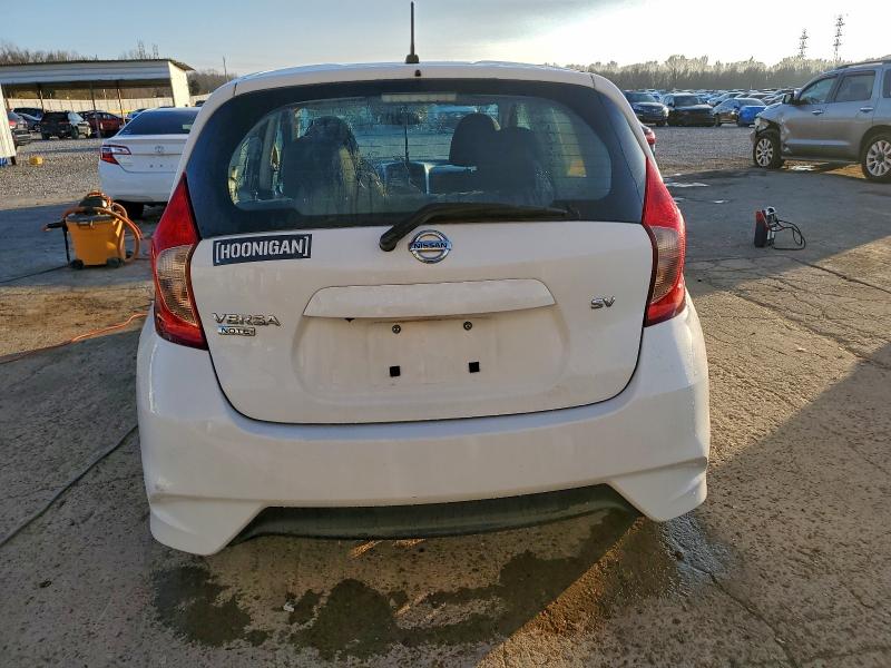 Фото 6 - NISSAN VERSA