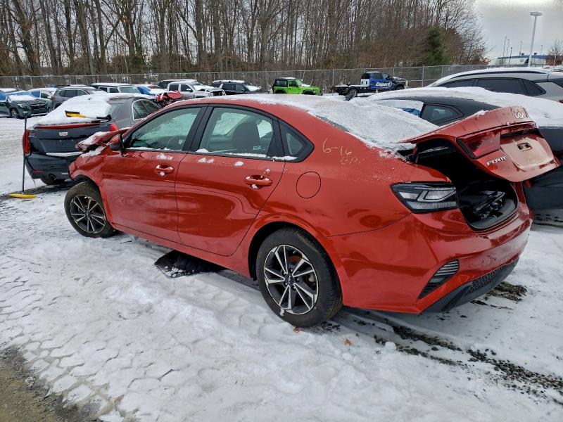 Фото 2 - KIA FORTE