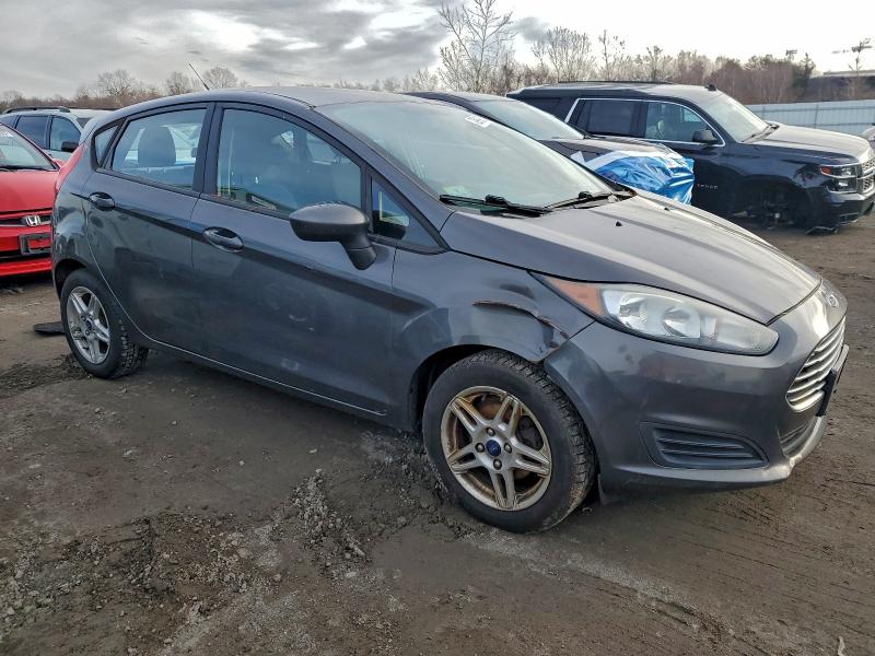 Фото 4 - FORD FIESTA