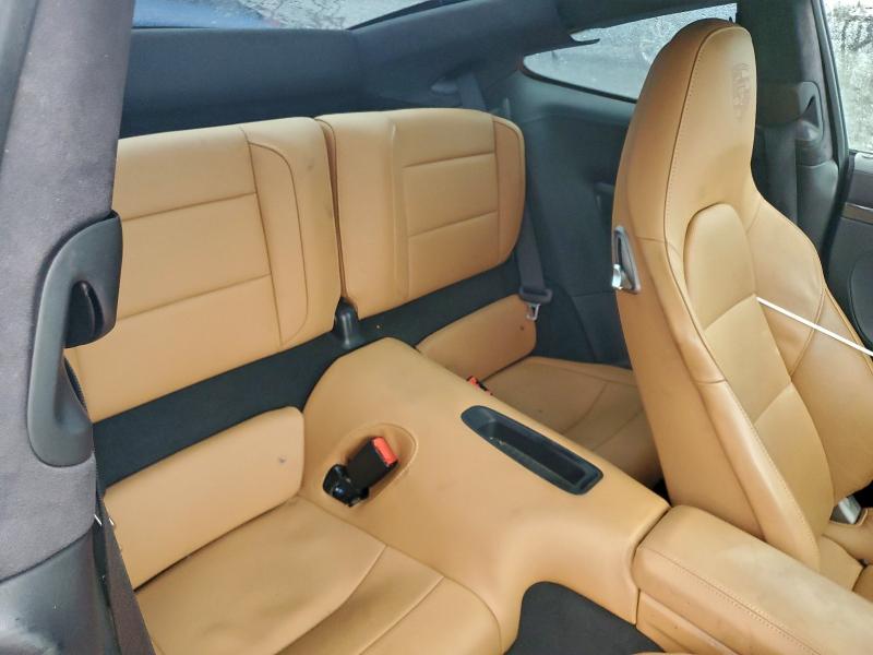 Фото 10 - PORSCHE 911