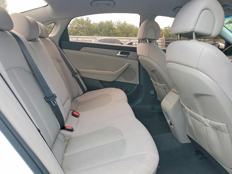 Фото 10 - HYUNDAI SONATA