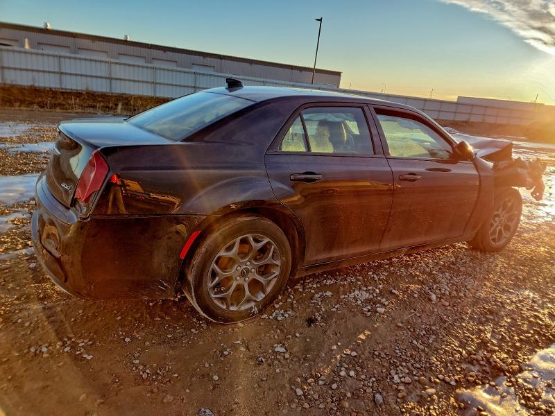 Фото 3 - CHRYSLER 300