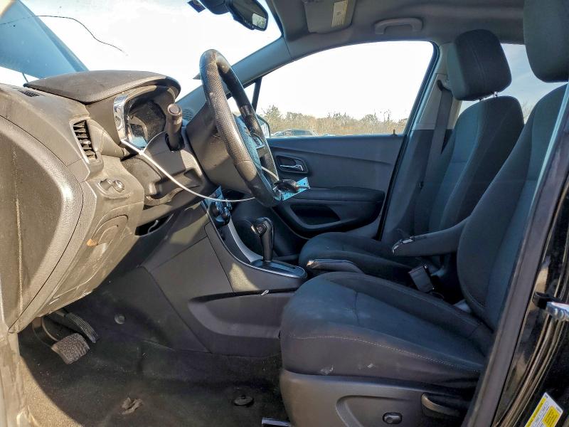 Фото 7 - CHEVROLET TRAX