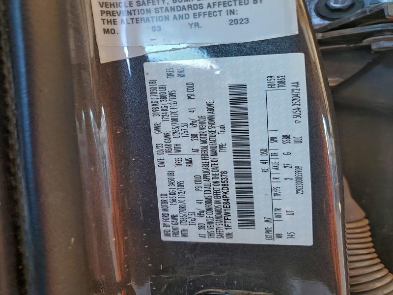 Фото 12 - FORD F-150