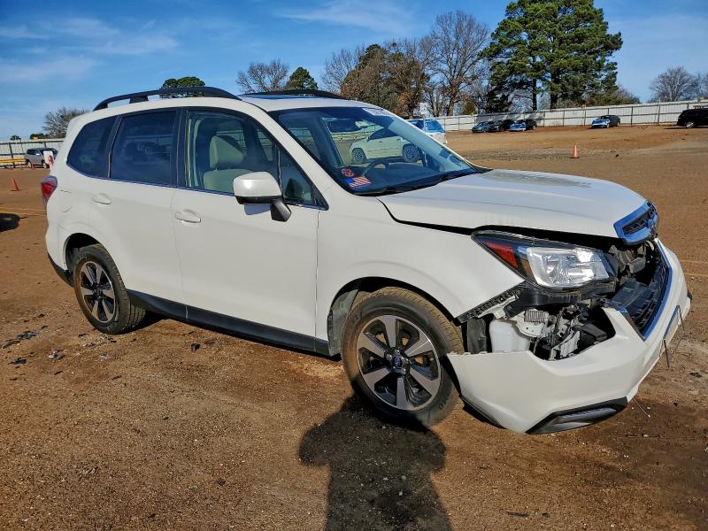 Фото 4 - SUBARU FORESTER