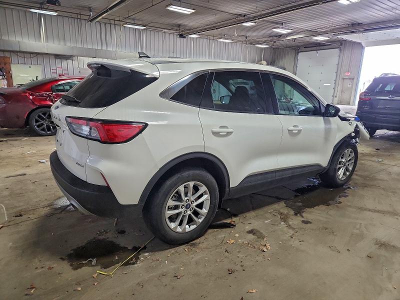 Фото 3 - FORD ESCAPE