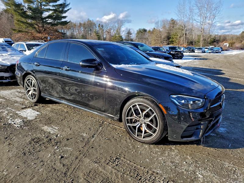 MERCEDES-BENZ E-CLASS 2022 VIN W1KZF8DB3NB098457