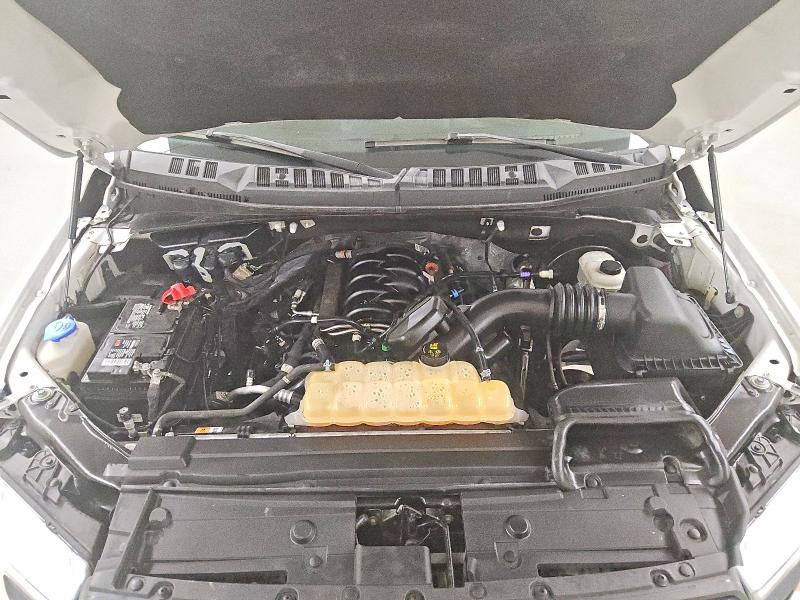 Фото 11 - FORD F-150