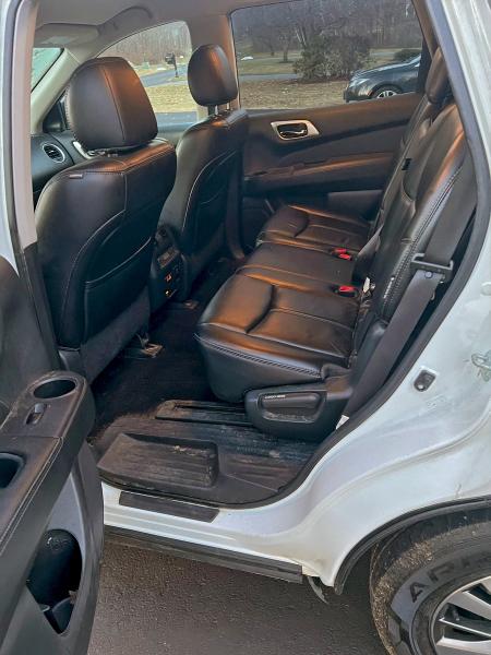 Фото 11 - NISSAN PATHFINDER