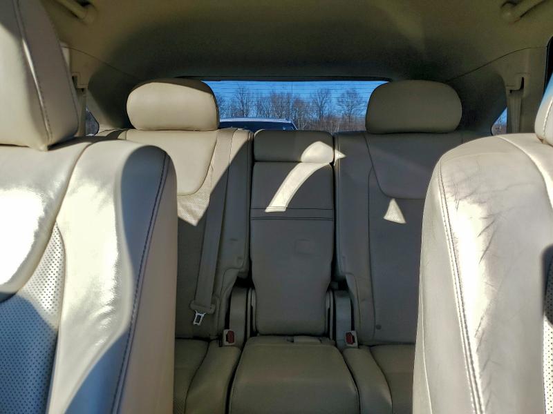 Фото 10 - LEXUS RX350