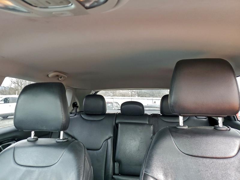 Фото 10 - JEEP COMPASS