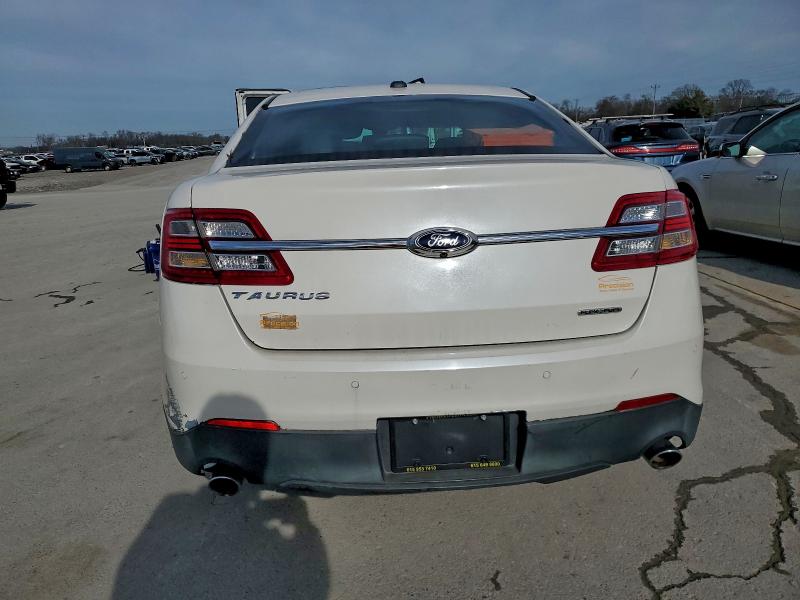 FORD TAURUS 2016 VIN 1FAHP2E8XGG125636