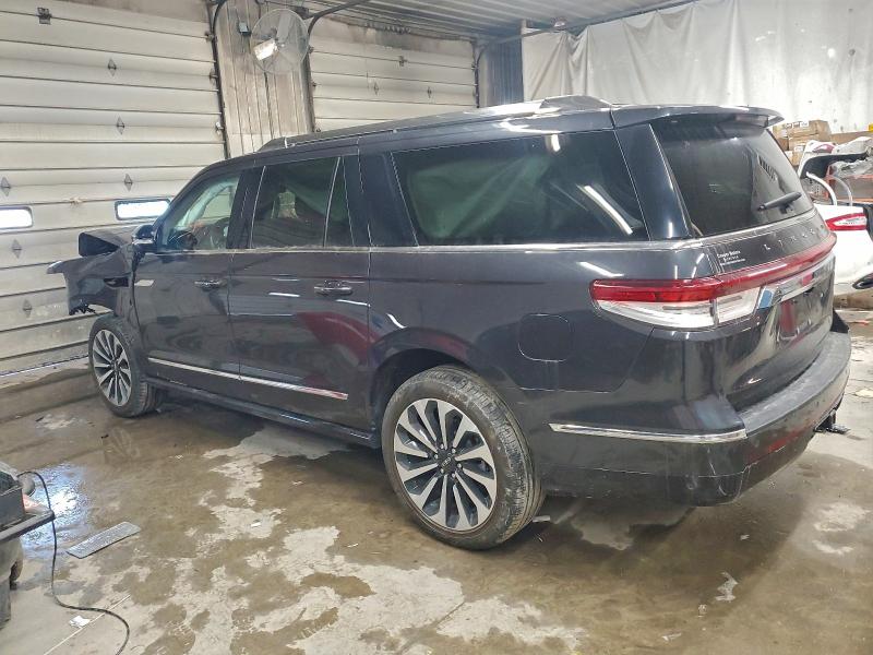 Фото 2 - LINCOLN NAVIGATOR