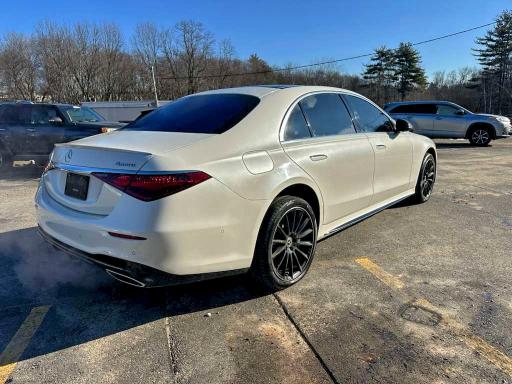 Фото 3 - MERCEDES-BENZ S-CLASS