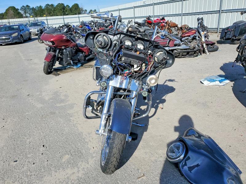 HARLEY-DAVIDSON FL 2008