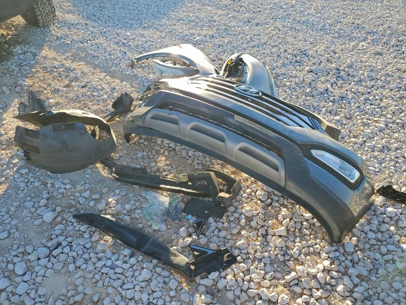 Фото 13 - HYUNDAI SANTA FE